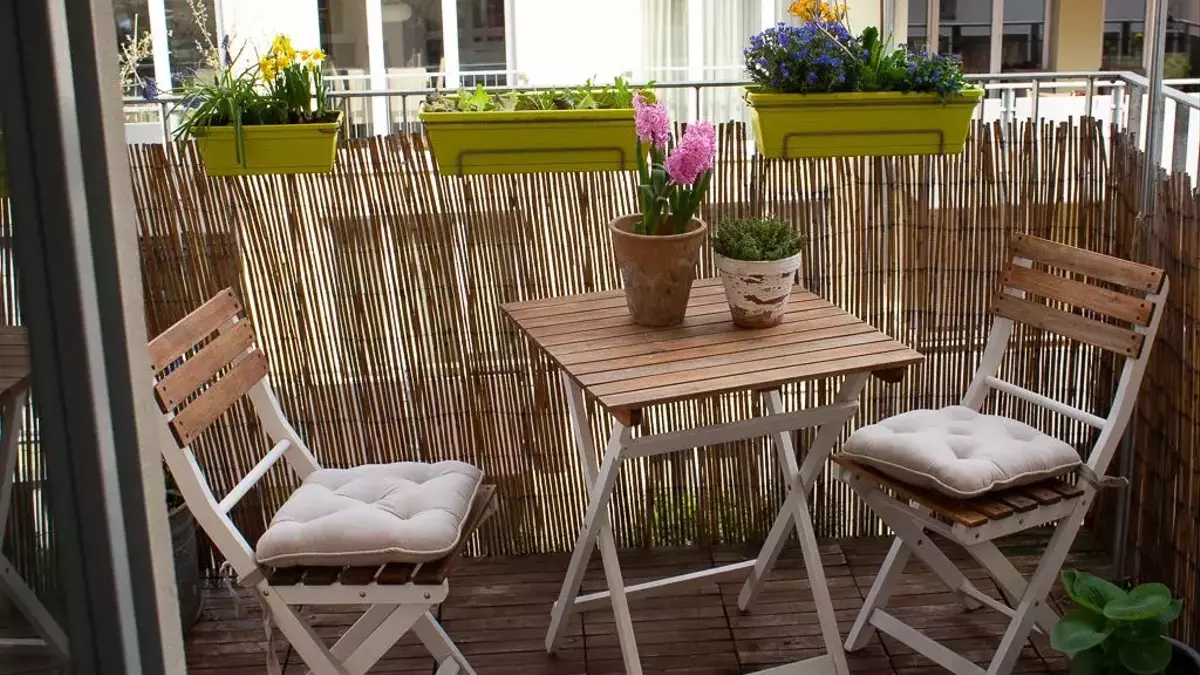 Balkonfrühling: Tipps für die saisonale Erweckung Ihrer Freiluftoase