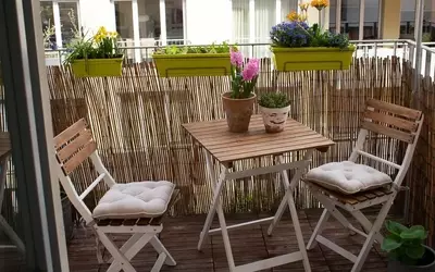 Balkonfrühling: Tipps für die saisonale Erweckung Ihrer Freiluftoase