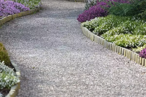 Gestaltung eines Kieswegs ohne Fundament: Eine praktische DIY-Anleitung und Expertentipps