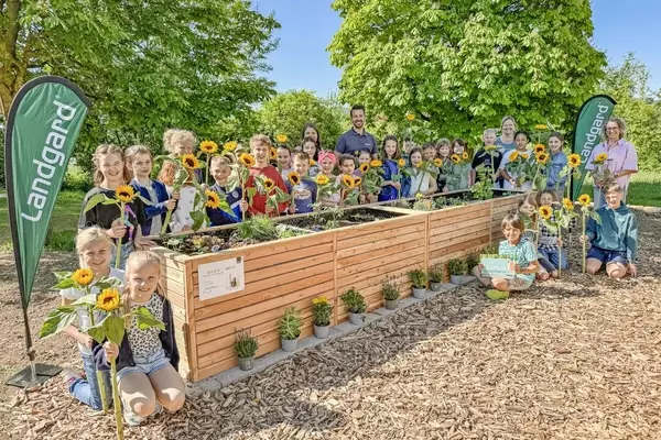 Schulgarten-Projekt: Begeisterung für Gartenarbeit wecken