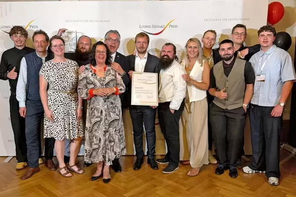 Lock GmbH: Goldene Anerkennung für Spitzenleistung im Unternehmertum