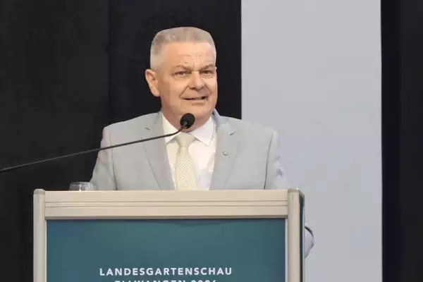 Bundesverdienstkreuz für Gerhard Hugenschmidt: Eine Würdigung des Engagements im Gartenbau