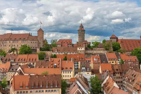 Leonardo Nürnberg City Center eröffnet nach Umfirmierung